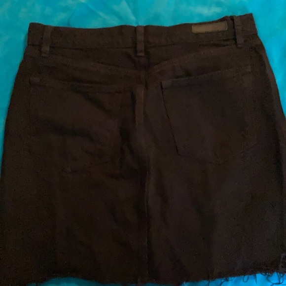 Black jean skirt - Picture 2 of 2